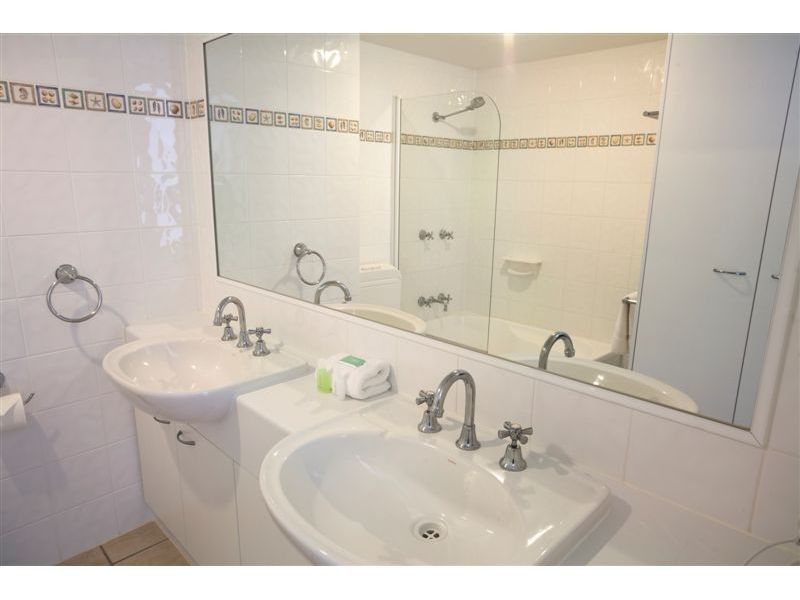 Apartment, 10 Fairshore, Noosa Heads QLD 4567