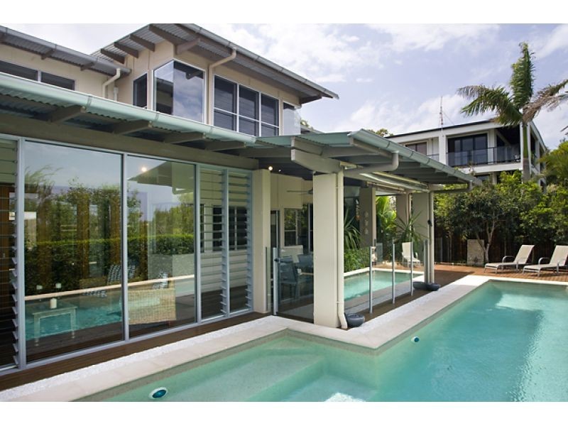 6 Allambi Terrace, Noosa Heads QLD 4567