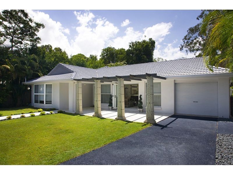 34 Sleepy Hollow Drive, Noosa Heads QLD 4567