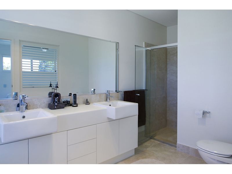 32 Wyona Drive, Noosa Heads QLD 4567