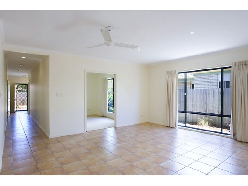 1B Sarena Court, Sunshine Beach QLD 4567