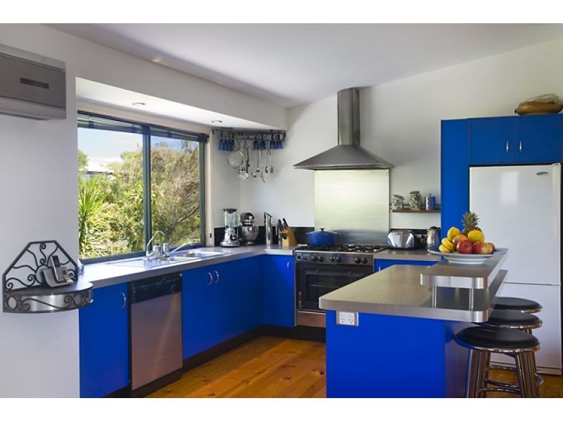 10 Werita Court, Sunrise Beach QLD 4567