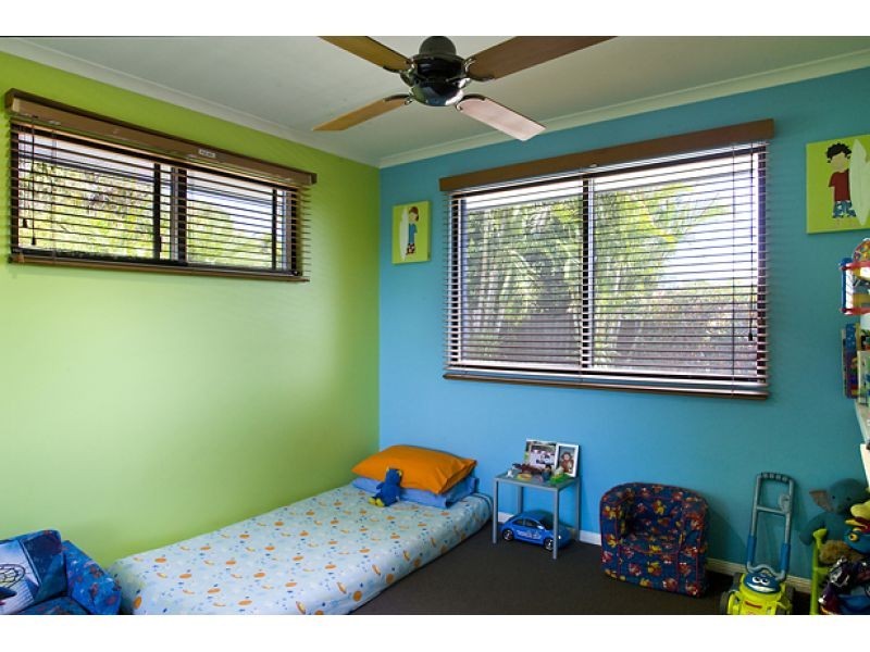 10 Werita Court, Sunrise Beach QLD 4567