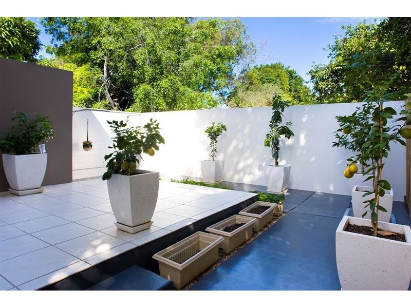 2, 22 Elizabeth Street, Noosaville QLD 4566