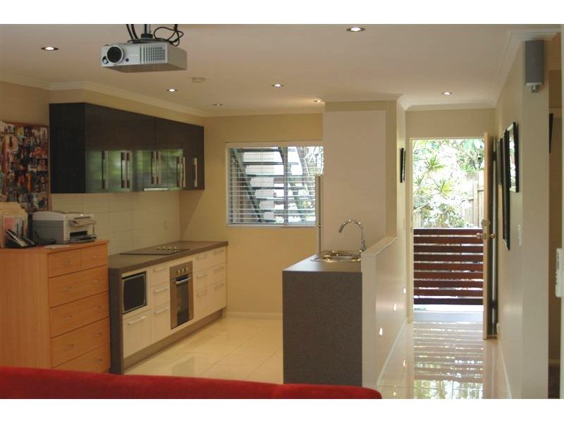 2, 4 Attunga Heights, Noosa Heads QLD 4567