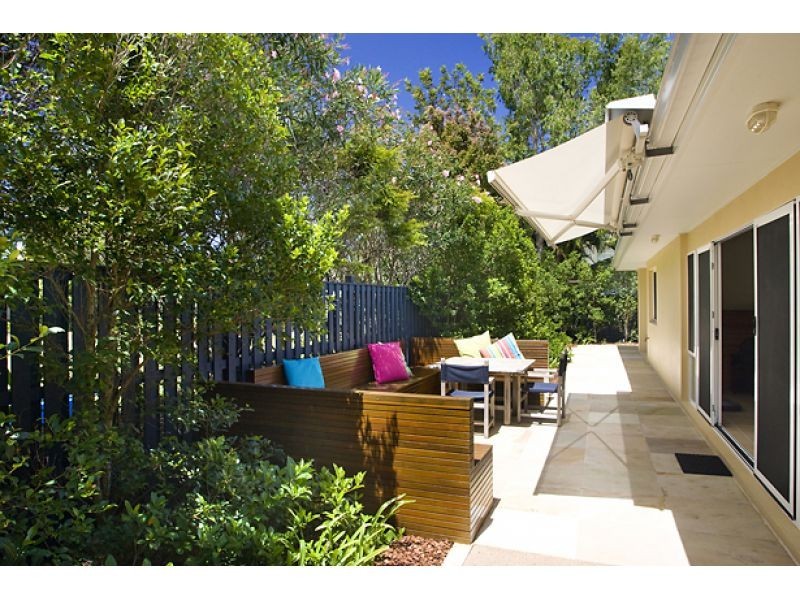 4 Sailfish Court, Noosa Waters QLD 4566