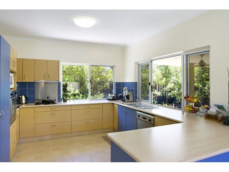 4 Sailfish Court, Noosa Waters QLD 4566