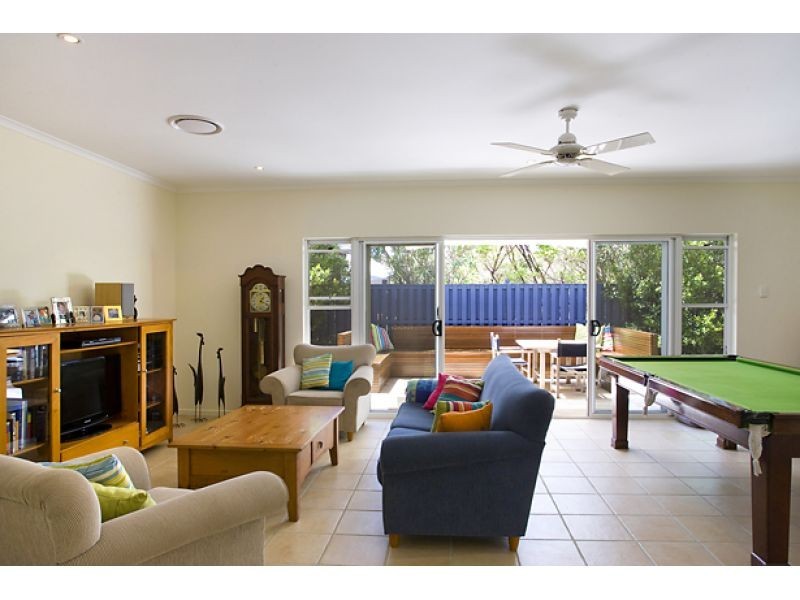 4 Sailfish Court, Noosa Waters QLD 4566