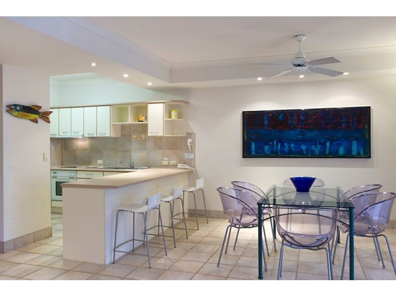 Apartment, 14 Bermuda Villas Howard Street, Noosaville QLD 4566