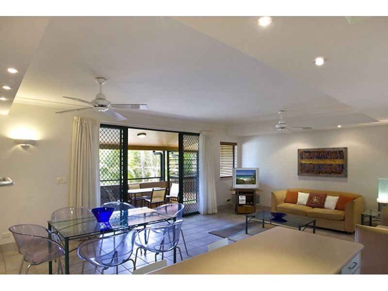 Apartment, 14 Bermuda Villas Howard Street, Noosaville QLD 4566