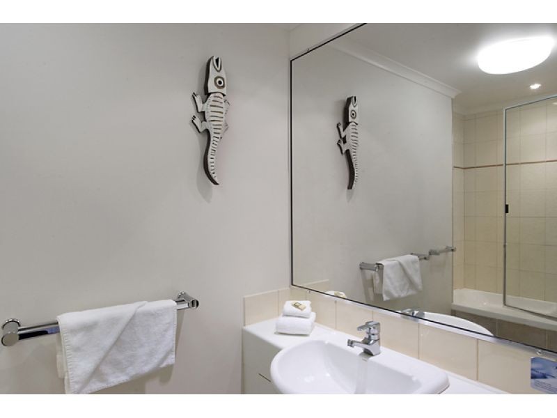 Apartment, 14 Bermuda Villas Howard Street, Noosaville QLD 4566