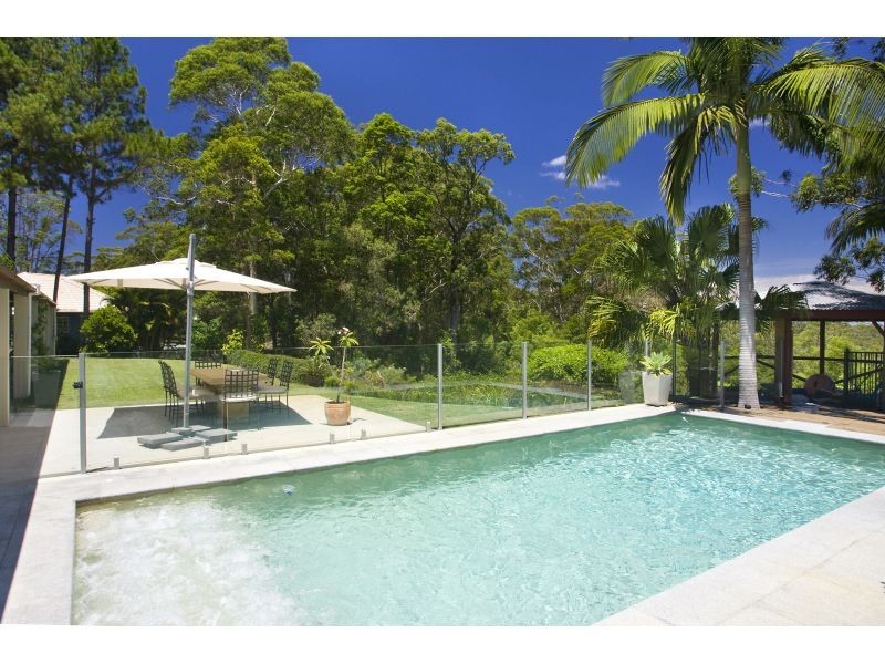 105 Sunrise Road, Tinbeerwah QLD 4563