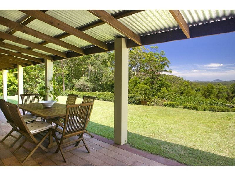 105 Sunrise Road, Tinbeerwah QLD 4563