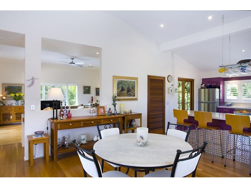 68 Wollomia Way, Sunrise Beach QLD 4567