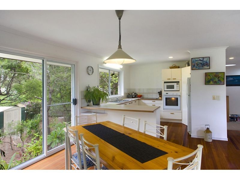 6 Kiata Court, Noosa Heads QLD 4567