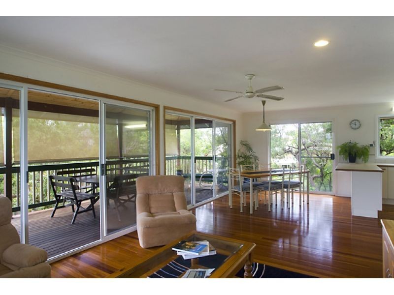 6 Kiata Court, Noosa Heads QLD 4567