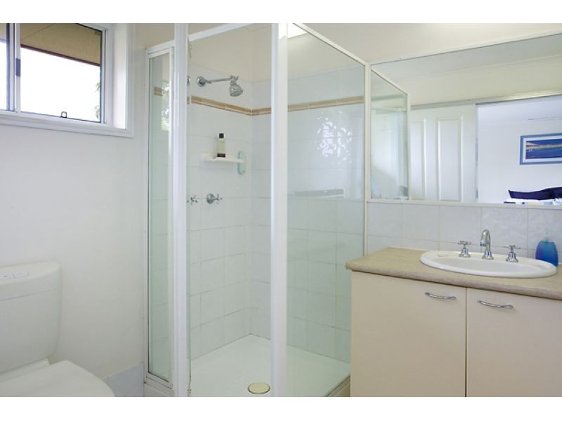 6 Kiata Court, Noosa Heads QLD 4567