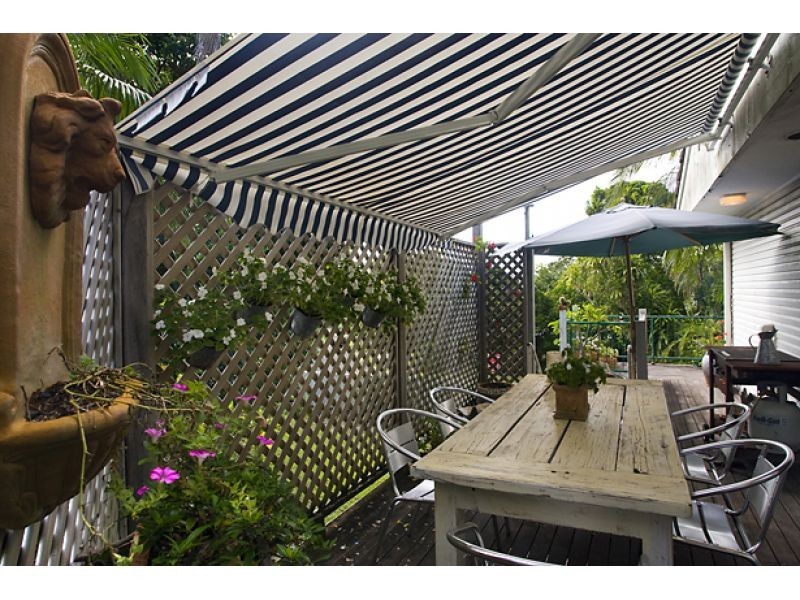 50 Arkana Drive, Noosa Heads QLD 4567