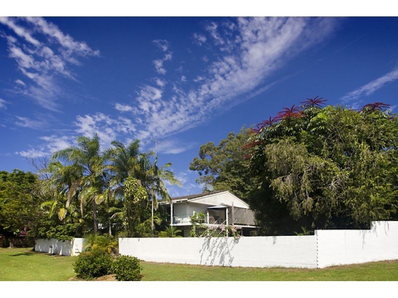 50 Arkana Drive, Noosa Heads QLD 4567