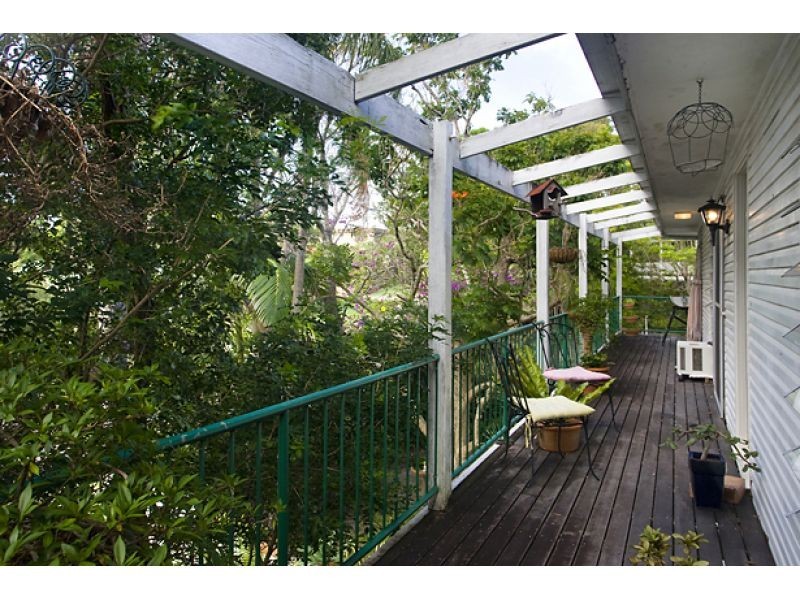 50 Arkana Drive, Noosa Heads QLD 4567