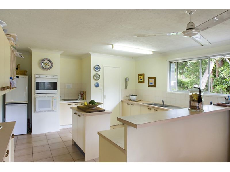 50 Arkana Drive, Noosa Heads QLD 4567