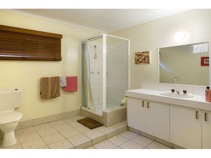 50 Arkana Drive, Noosa Heads QLD 4567