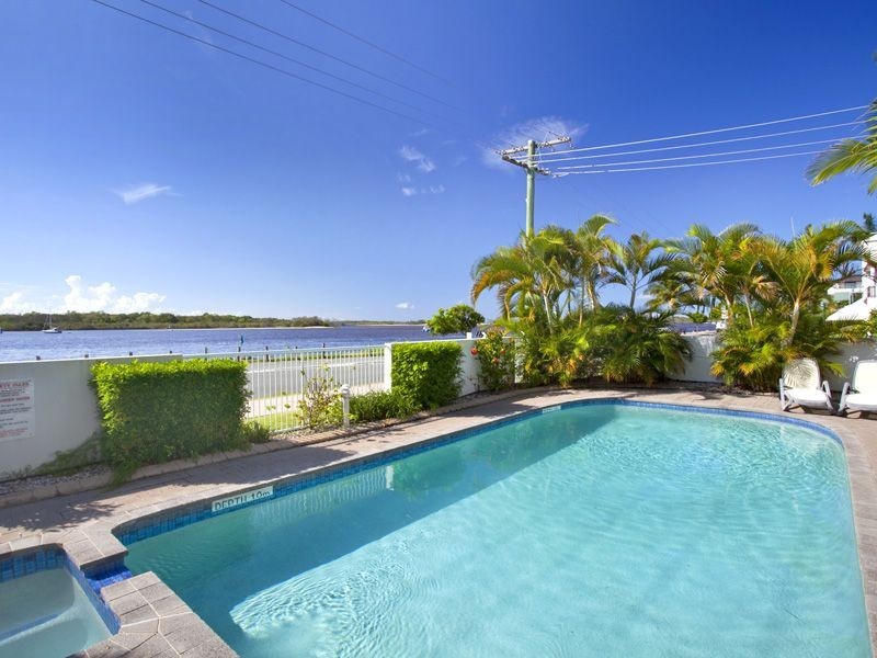 5, 1 Howard Street, Noosaville QLD 4566