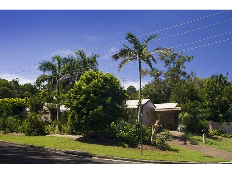 6 Paul Street, Noosa Heads QLD 4567