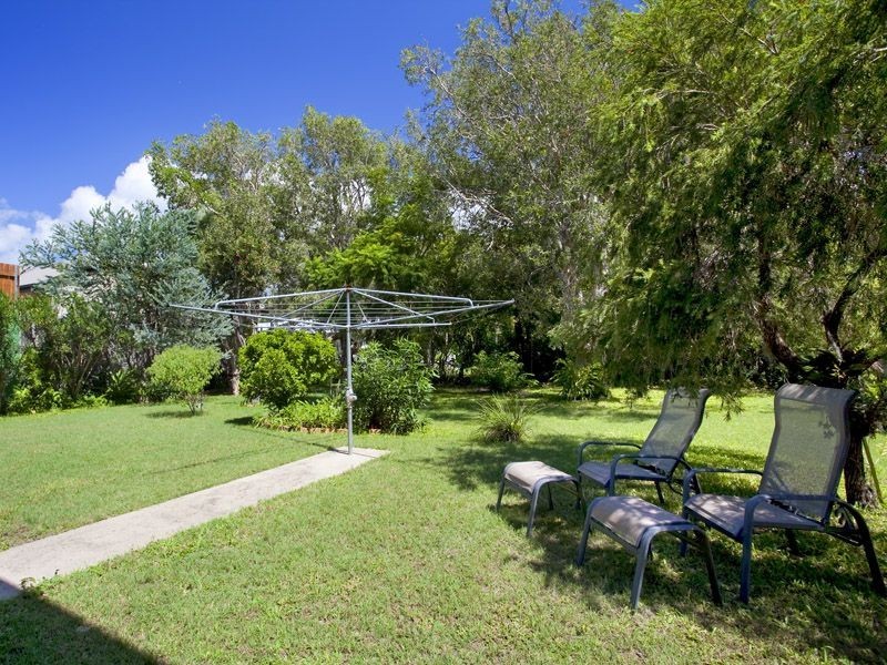 17 Robert Street, Noosaville QLD 4566