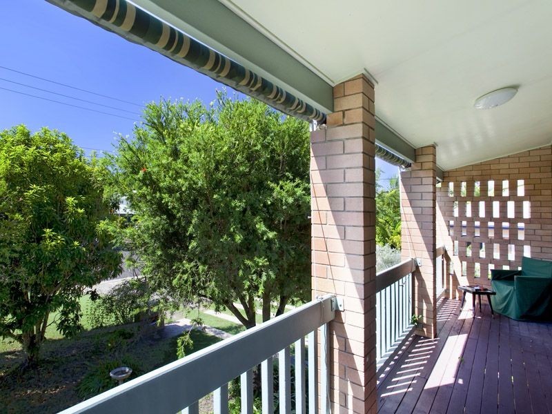 17 Robert Street, Noosaville QLD 4566