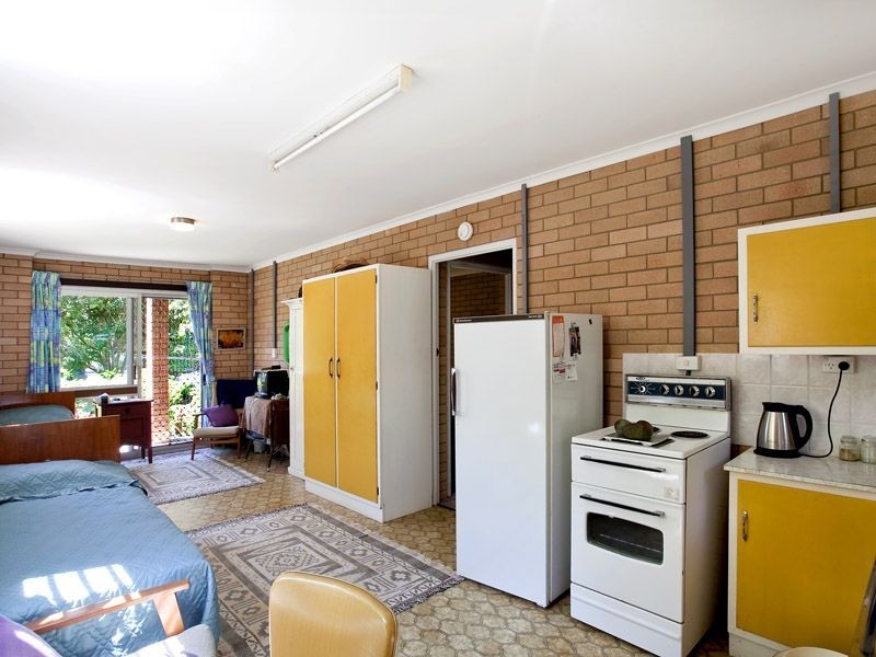 17 Robert Street, Noosaville QLD 4566