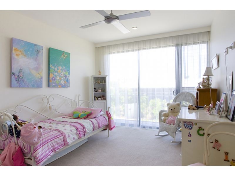 5 Compass Place, Sunrise Beach QLD 4567