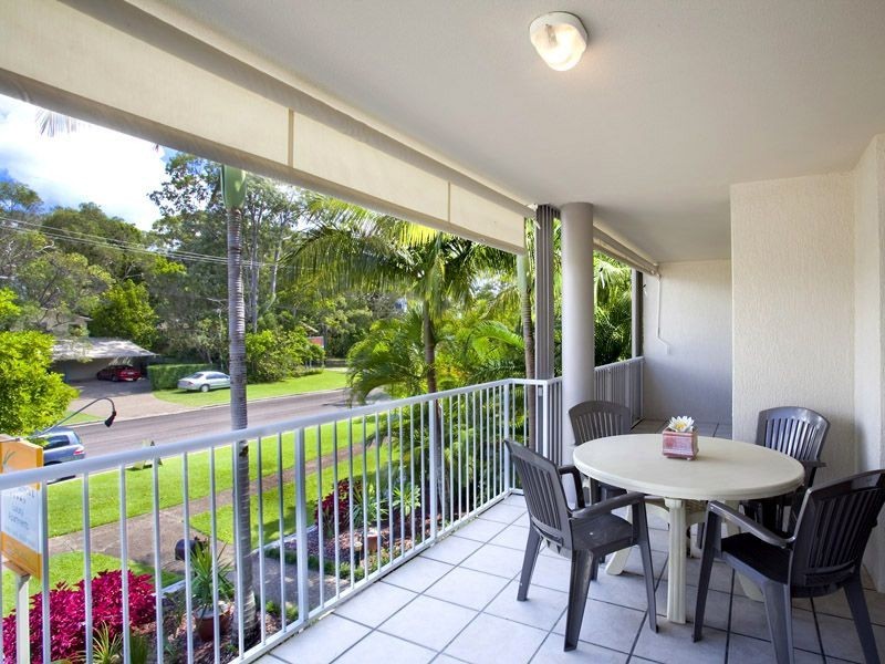 8, 10 Robert Street, Noosaville QLD 4566