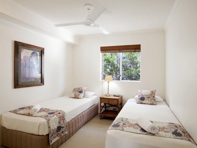 8, 10 Robert Street, Noosaville QLD 4566
