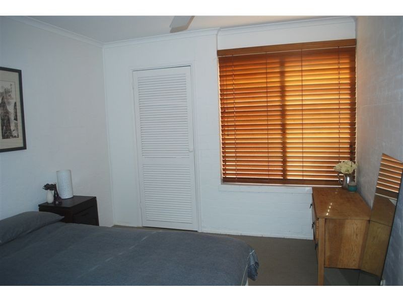 2, 9 Katharina Street, Noosa Heads QLD 4567