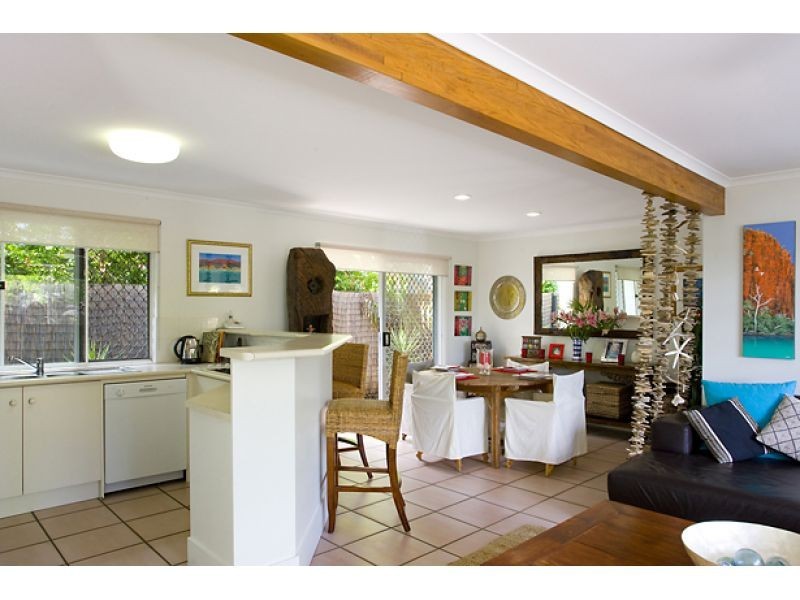1, 22 Sunseeker Close, Noosa Waters QLD 4566