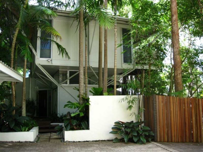 99 Upper Hastings Street, Little Cove QLD 4567