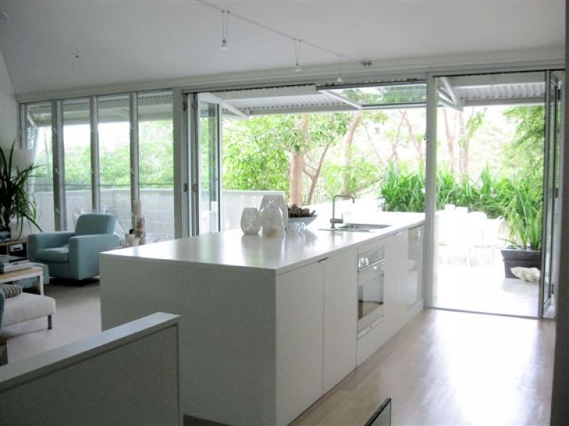 99 Upper Hastings Street, Little Cove QLD 4567