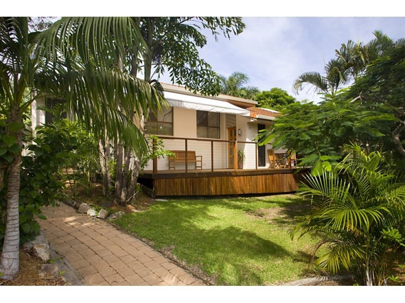 6 Wyandra Street, Noosa Heads QLD 4567