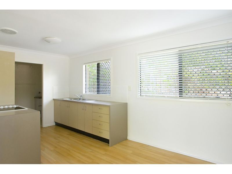 10 Paul Street, Noosa Heads QLD 4567