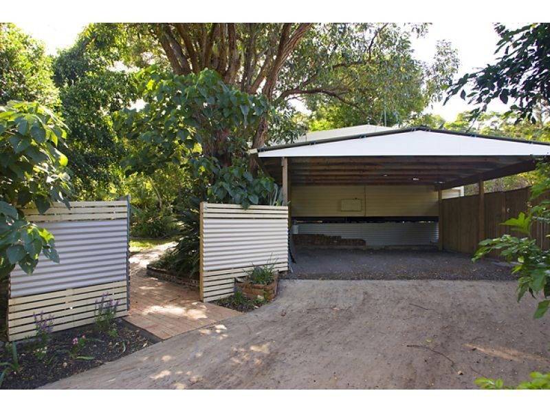 10 Paul Street, Noosa Heads QLD 4567