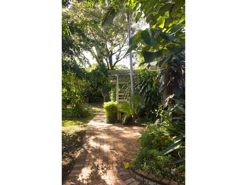 10 Paul Street, Noosa Heads QLD 4567