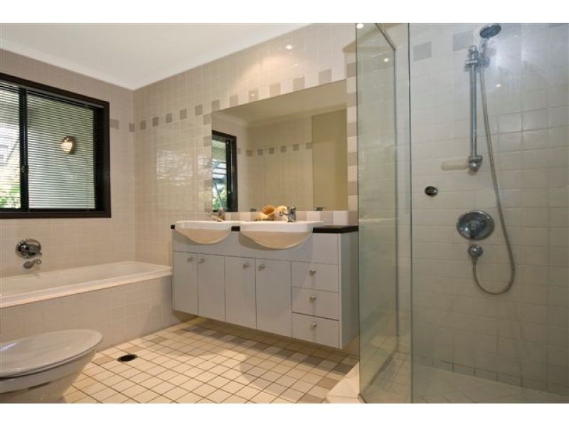 Apartment, 2 Papillon Villas, Coolum Beach QLD 4573