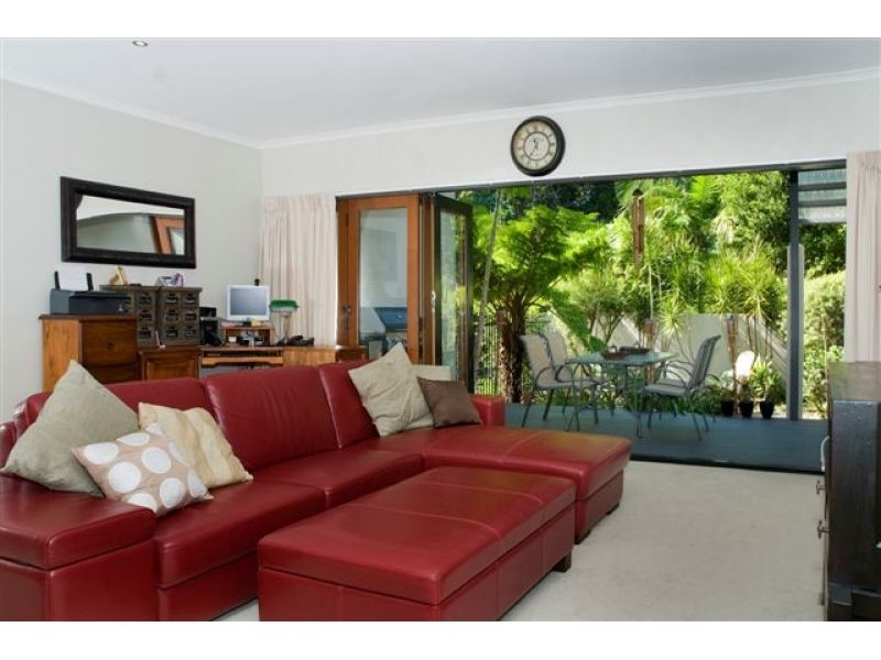 Apartment, 2 Papillon Villas, Coolum Beach QLD 4573