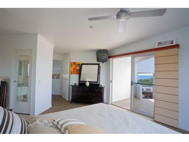 77 Orient Drive, Sunrise Beach QLD 4567