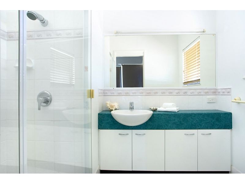 2/, 6 ‘Antigua’ Bryan Street, Sunshine Beach QLD 4567