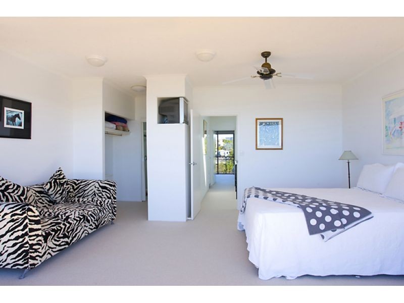 2/, 6 ‘Antigua’ Bryan Street, Sunshine Beach QLD 4567