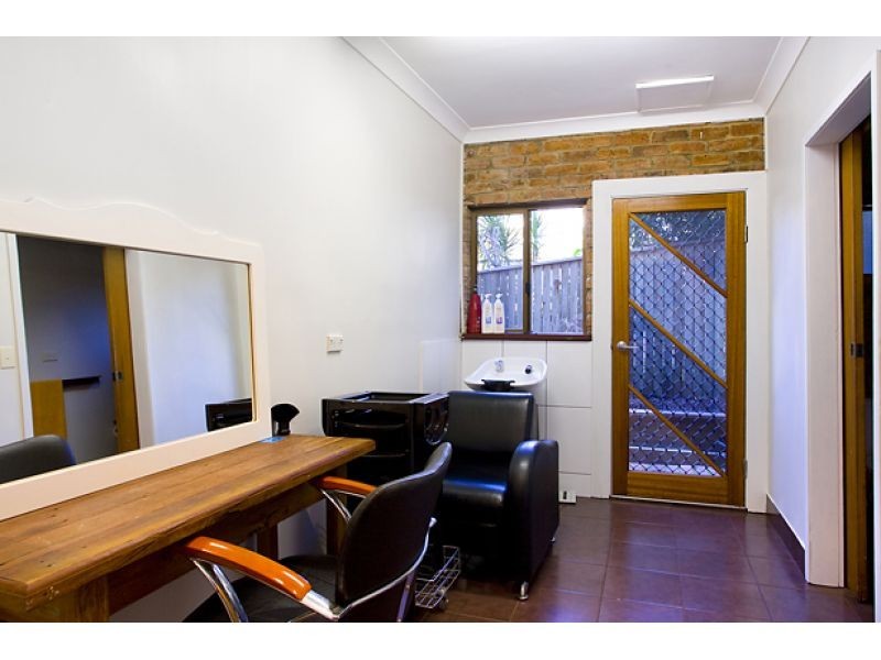 18 Toulambi Street, Noosa Heads QLD 4567