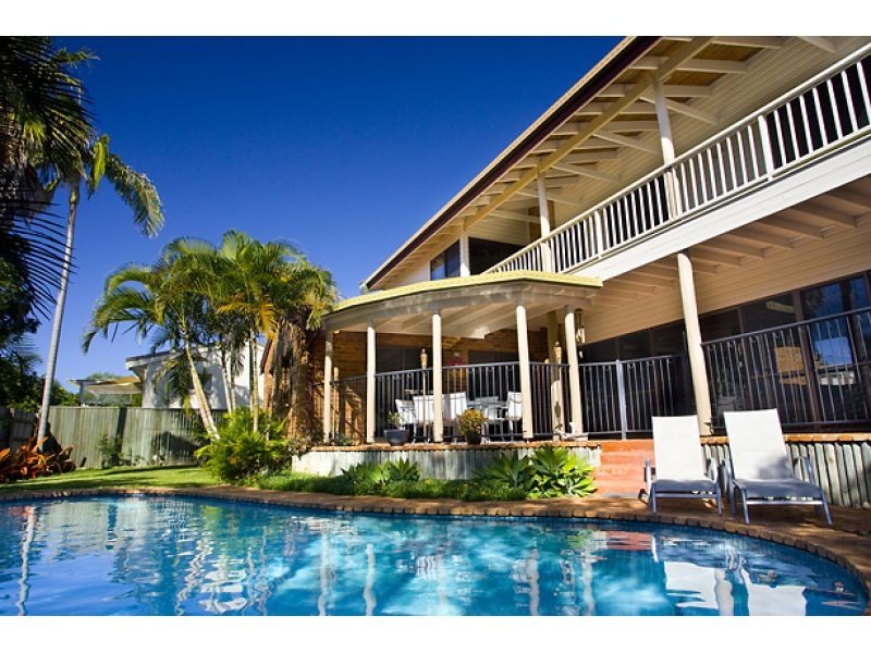 18 Toulambi Street, Noosa Heads QLD 4567