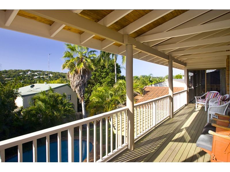 18 Toulambi Street, Noosa Heads QLD 4567
